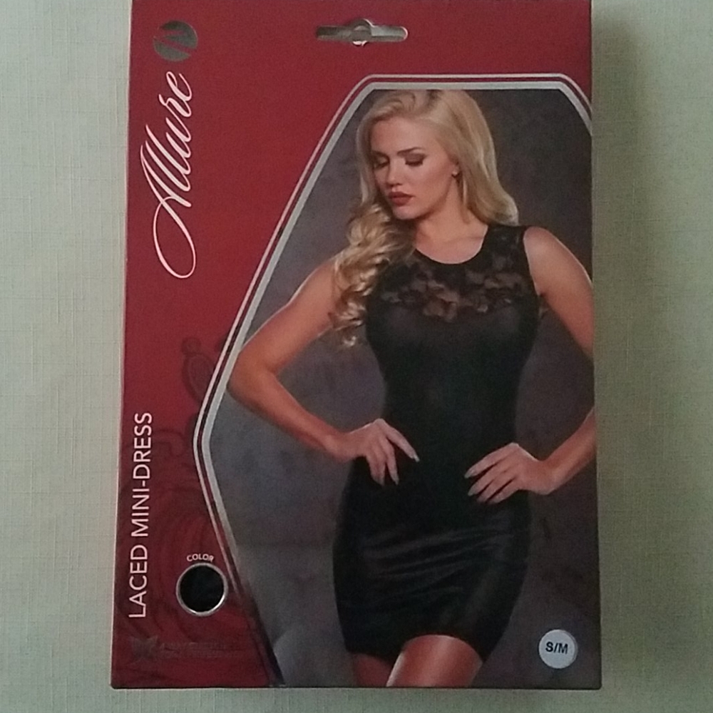 MINI-DRESS, BLACK